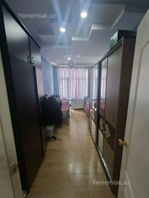 Satılır 3 otaqlı yeni tikili 100 m²