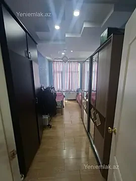 Satılır 3 otaqlı yeni tikili 100 m²