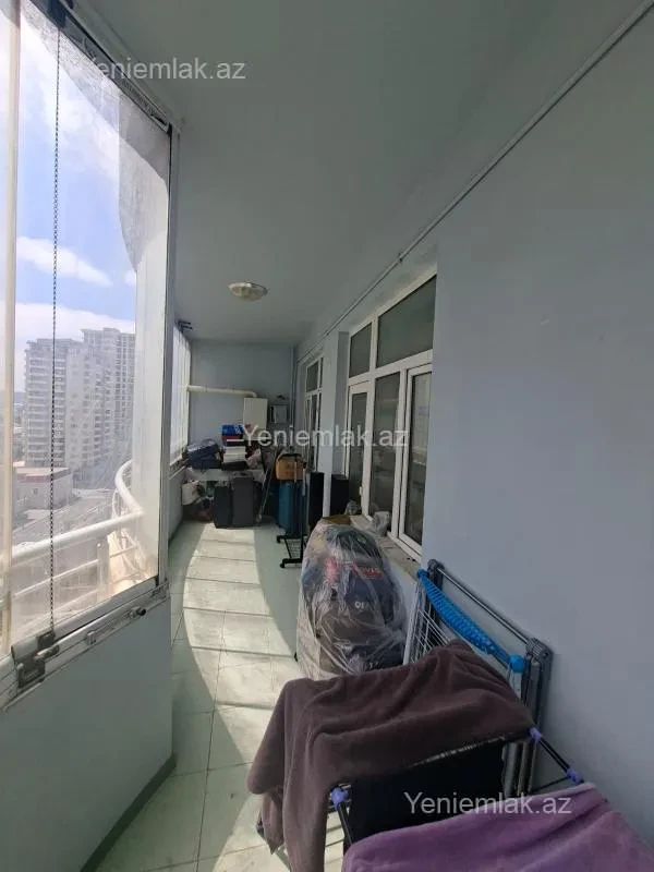 Satılır 3 otaqlı yeni tikili 100 m²