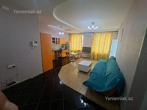 Satılır 3 otaqlı yeni tikili 100 m²