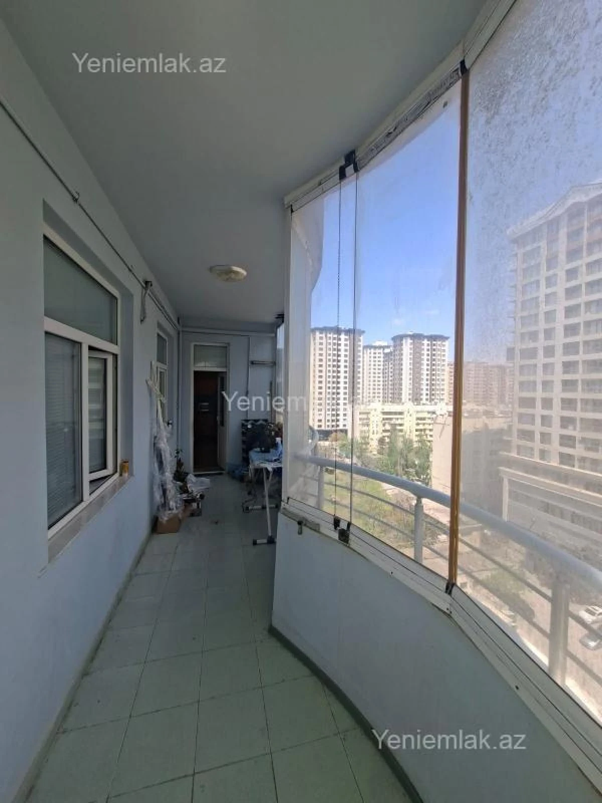 Satılır 3 otaqlı yeni tikili 100 m²