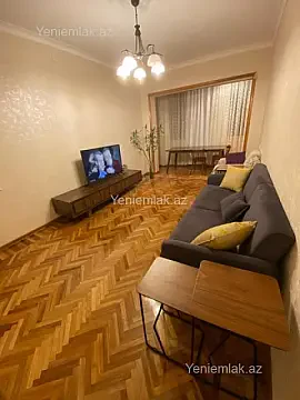Satılır 3 otaqlı köhnə tikili 85 m² — Bakı, Binəqədi 3 otaq 85.00 m²