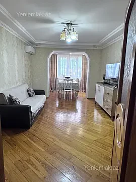 Satılır 3 otaqlı köhnə tikili 65 m² — Bakı, Səbail 3 otaq 65.00 m²
