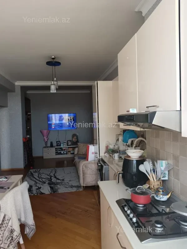 Satılır 2 otaqlı yeni tikili 68 m²