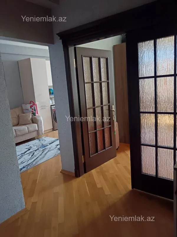 Satılır 2 otaqlı yeni tikili 68 m²