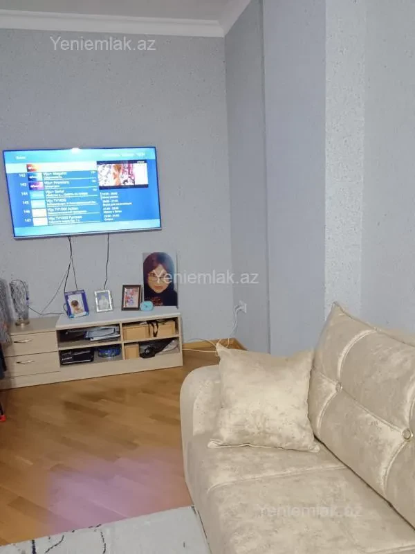 Satılır 2 otaqlı yeni tikili 68 m²