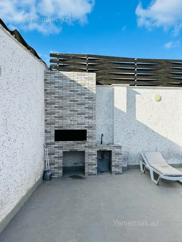 Satılır 4 otaqlı həyət evi 140 m²