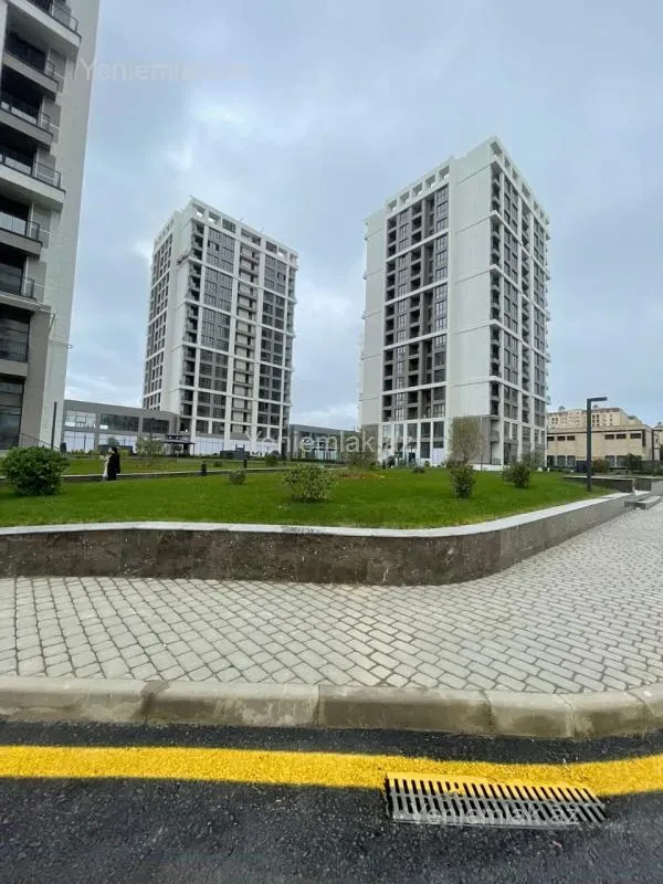 Satılır 3 otaqlı yeni tikili 108.2 m²