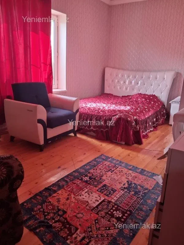 Satılır 3 otaqlı həyət evi 125 m²
