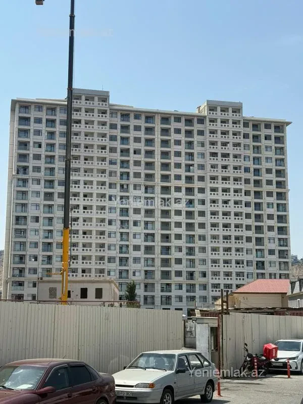 Satılır 4 otaqlı yeni tikili 170 m²