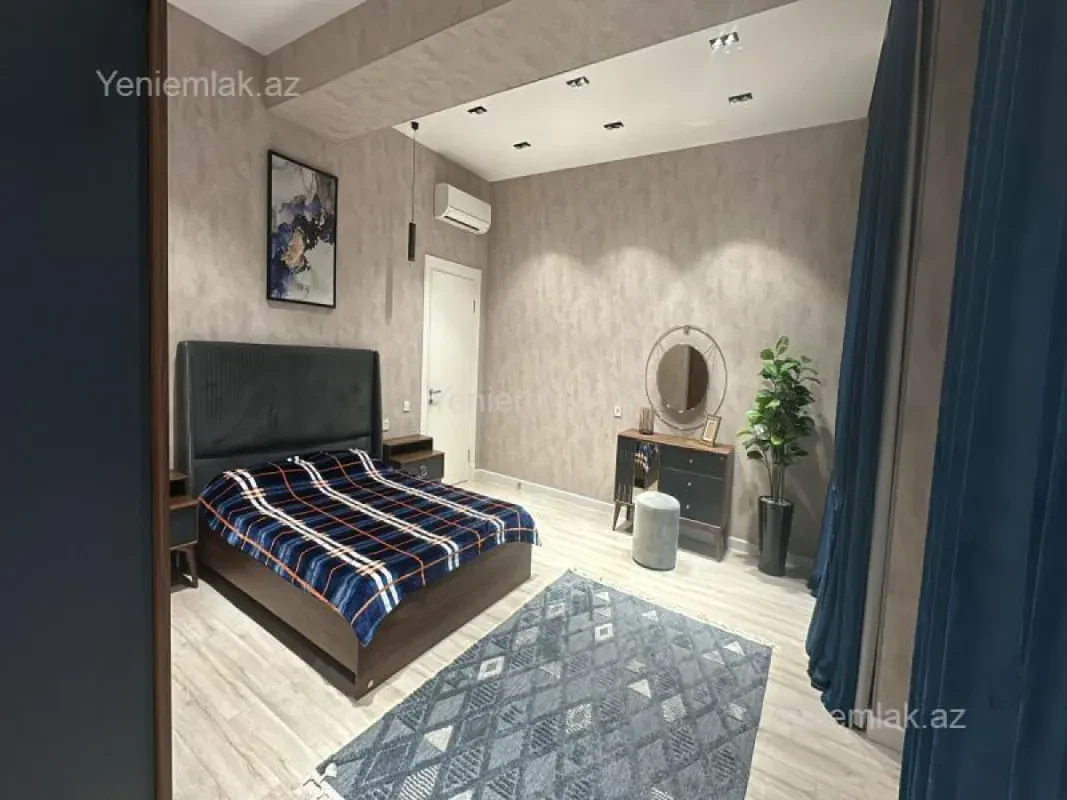 Satılır 2 otaqlı yeni tikili 110 m²