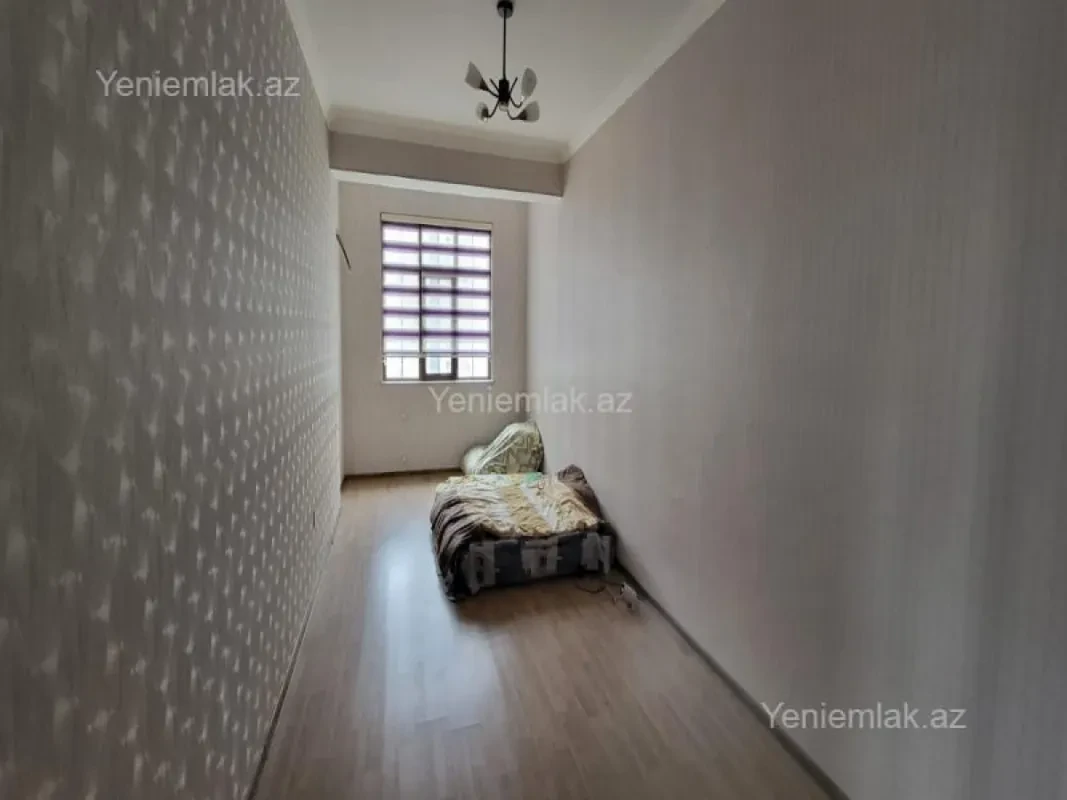Satılır 2 otaqlı yeni tikili 80 m²