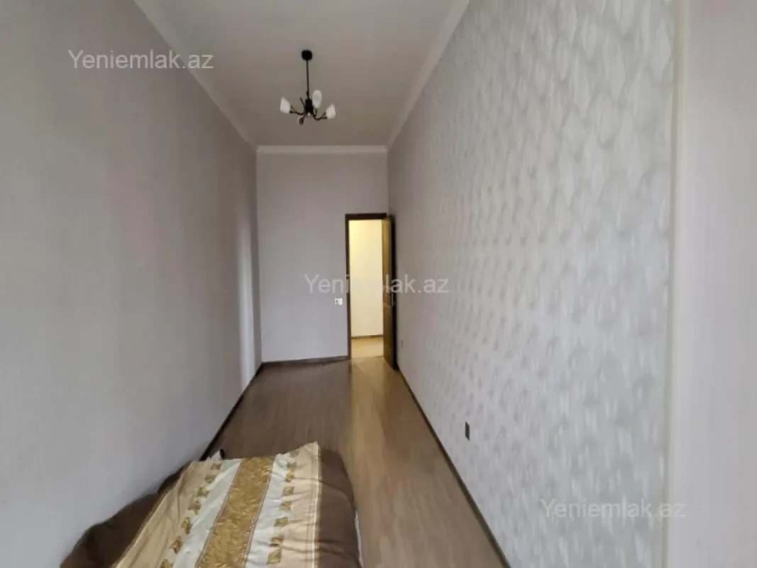 Satılır 2 otaqlı yeni tikili 80 m²