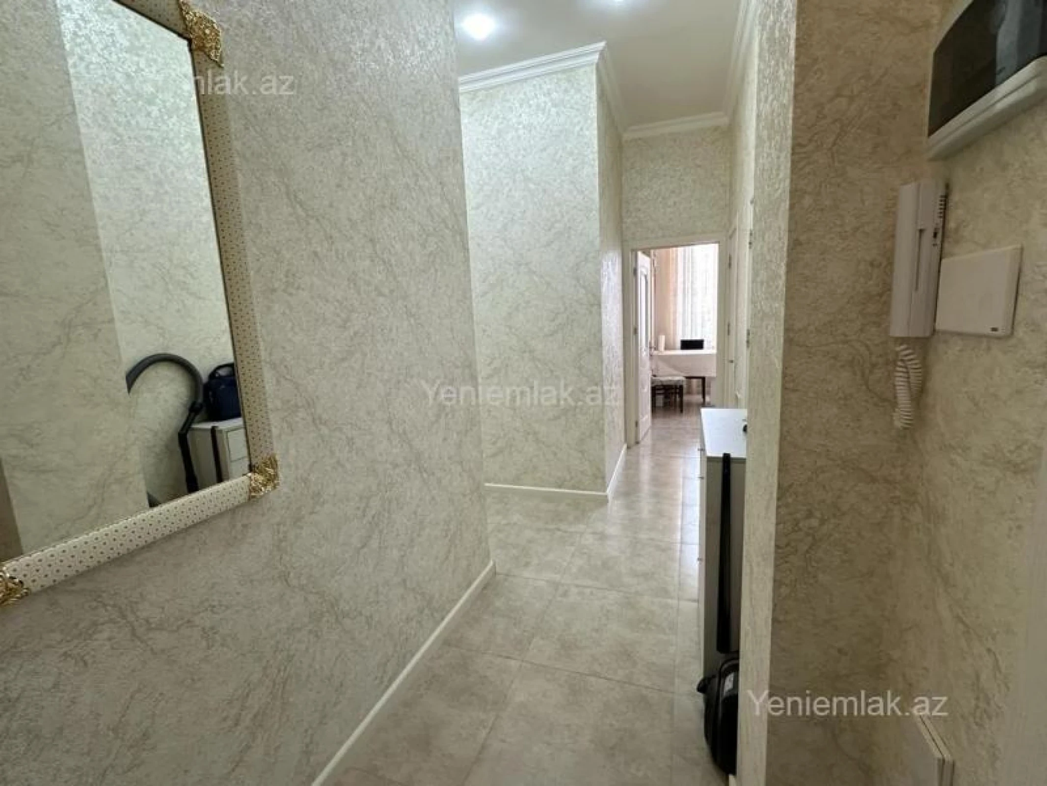 Satılır 2 otaqlı yeni tikili 88 m²