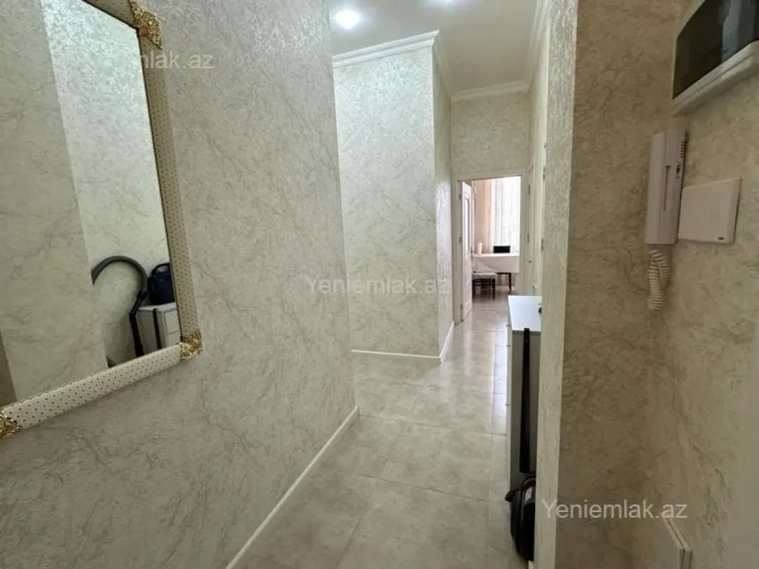 Satılır 2 otaqlı yeni tikili 88 m²