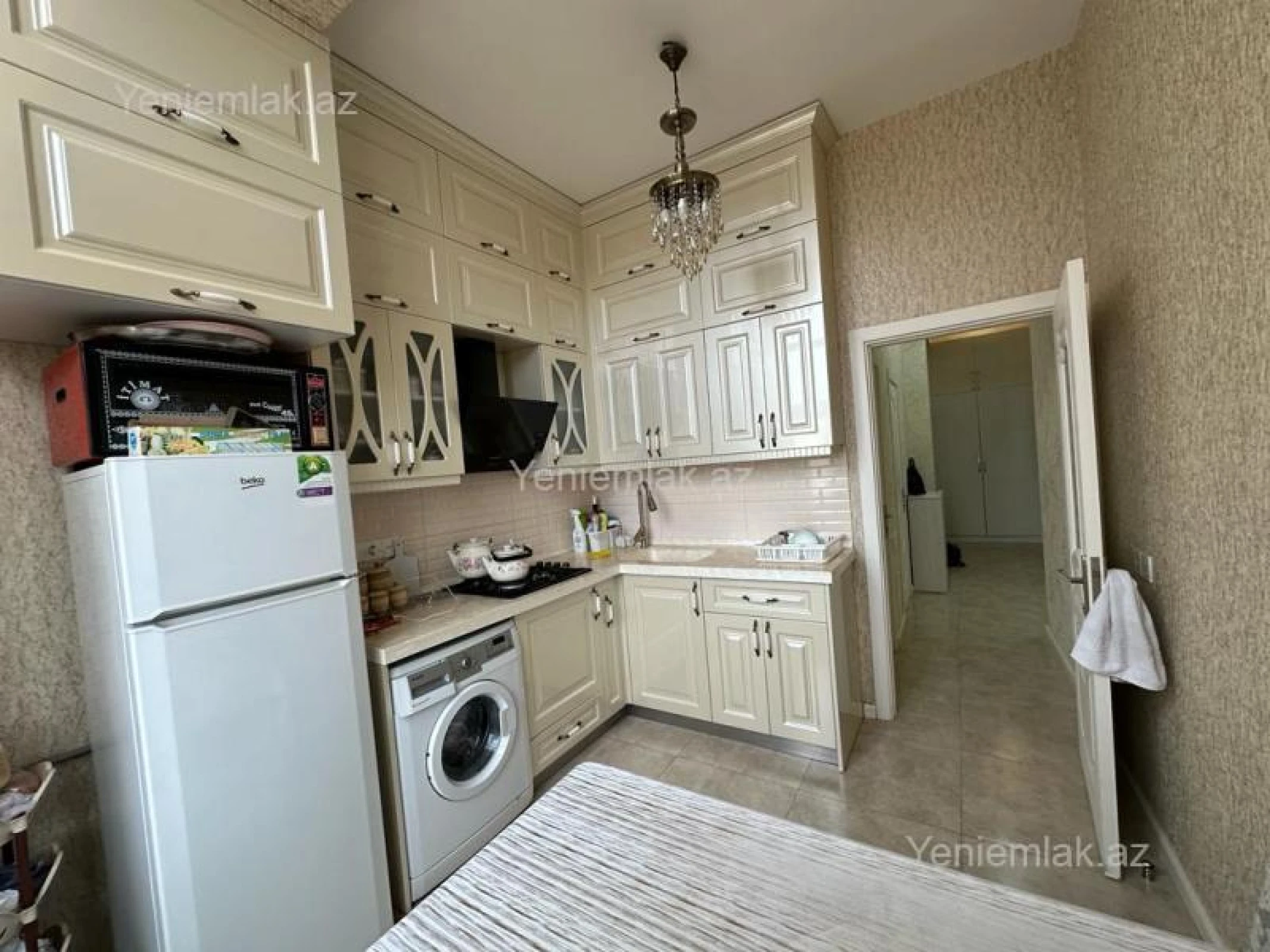 Satılır 2 otaqlı yeni tikili 88 m²