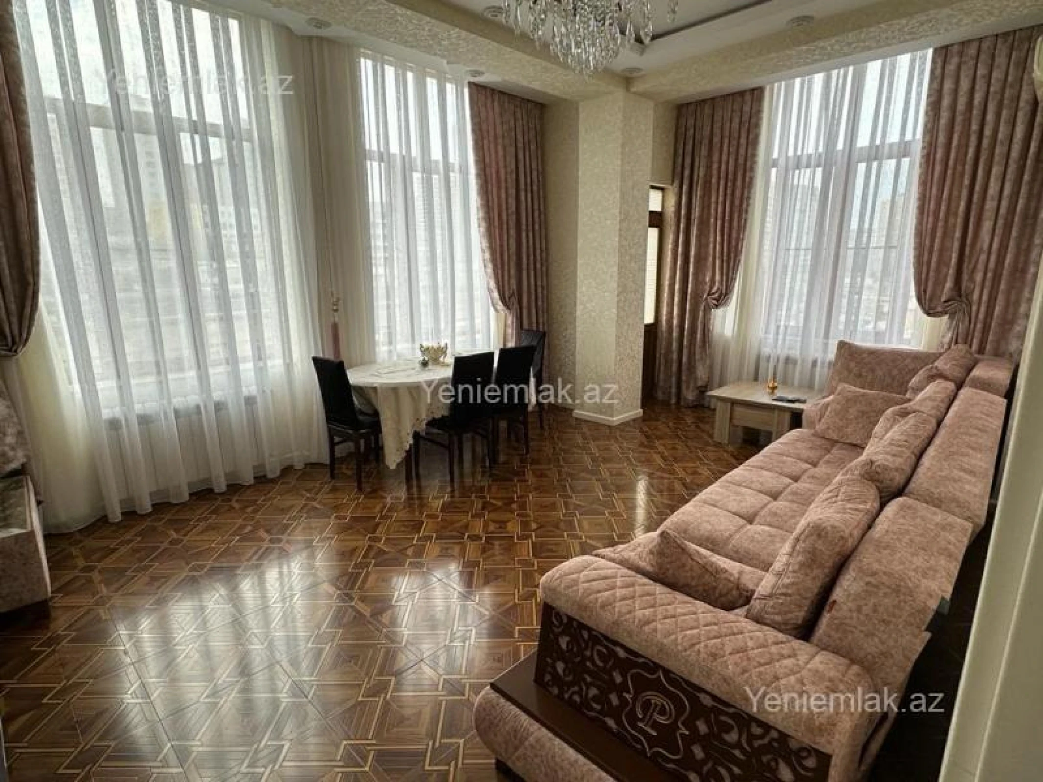 Satılır 2 otaqlı yeni tikili 88 m²