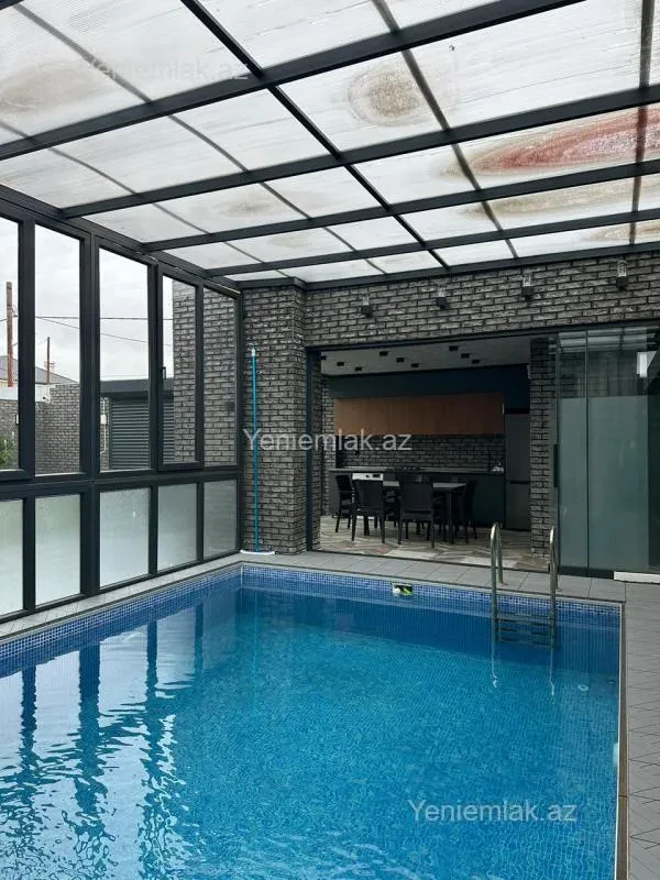 Satılır 4 otaqlı həyət evi 160 m²
