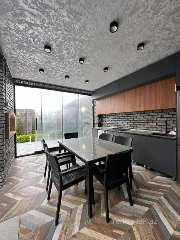 Satılır 4 otaqlı həyət evi 160 m²