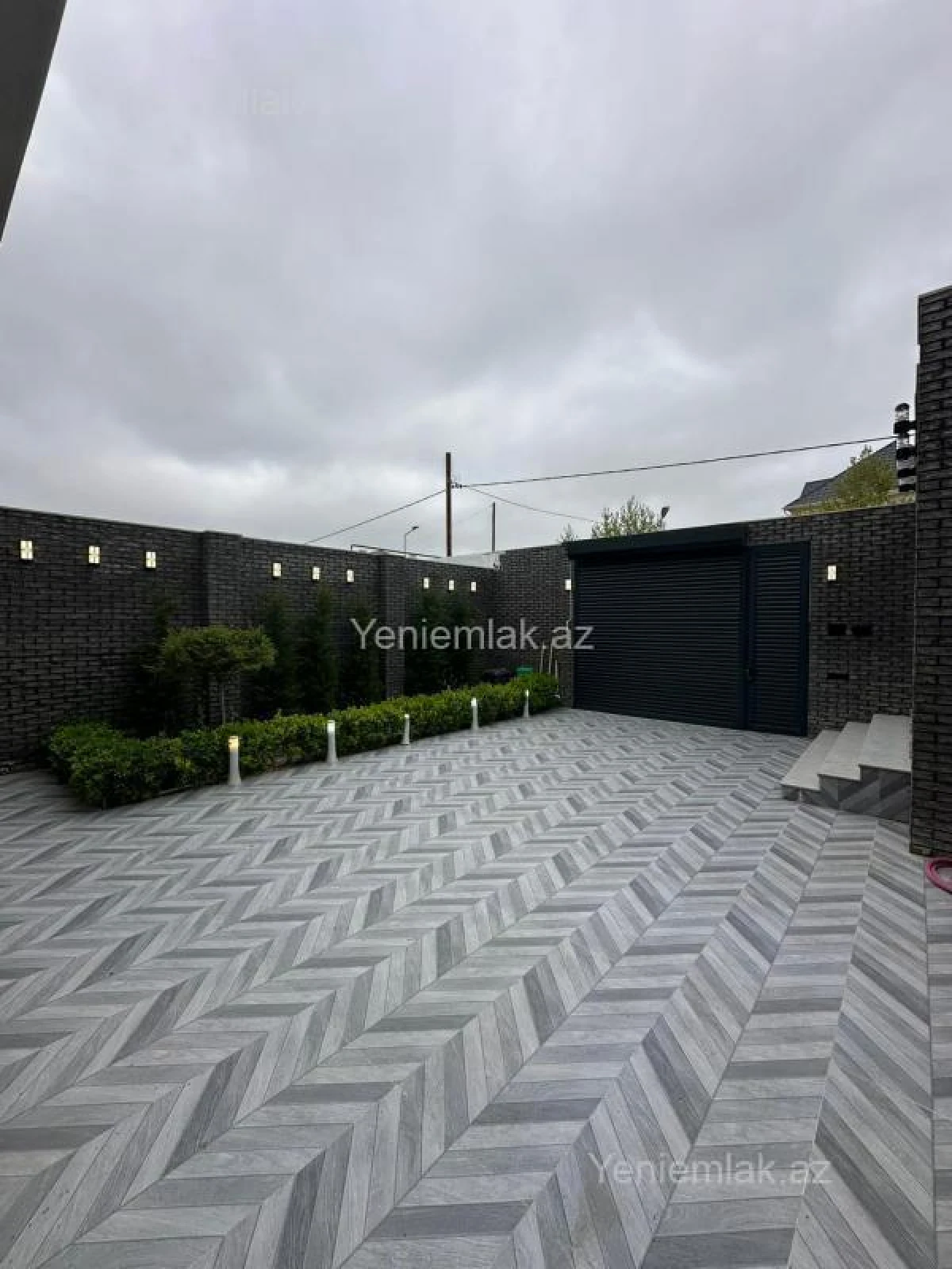 Satılır 4 otaqlı həyət evi 160 m²