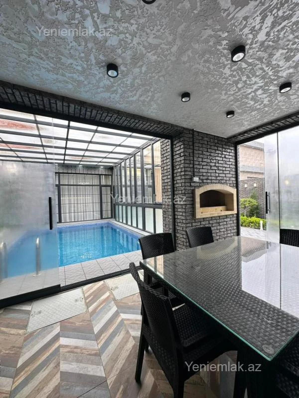 Satılır 4 otaqlı həyət evi 160 m²