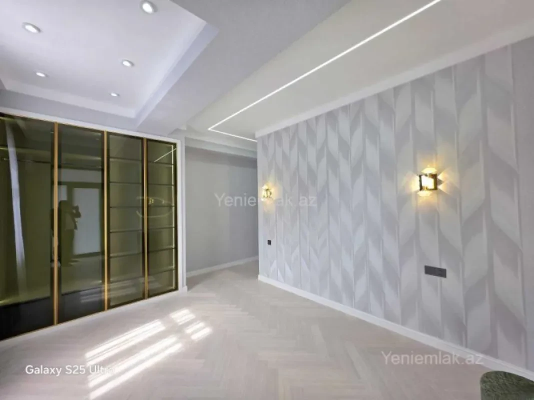 Satılır 4 otaqlı yeni tikili 190 m²