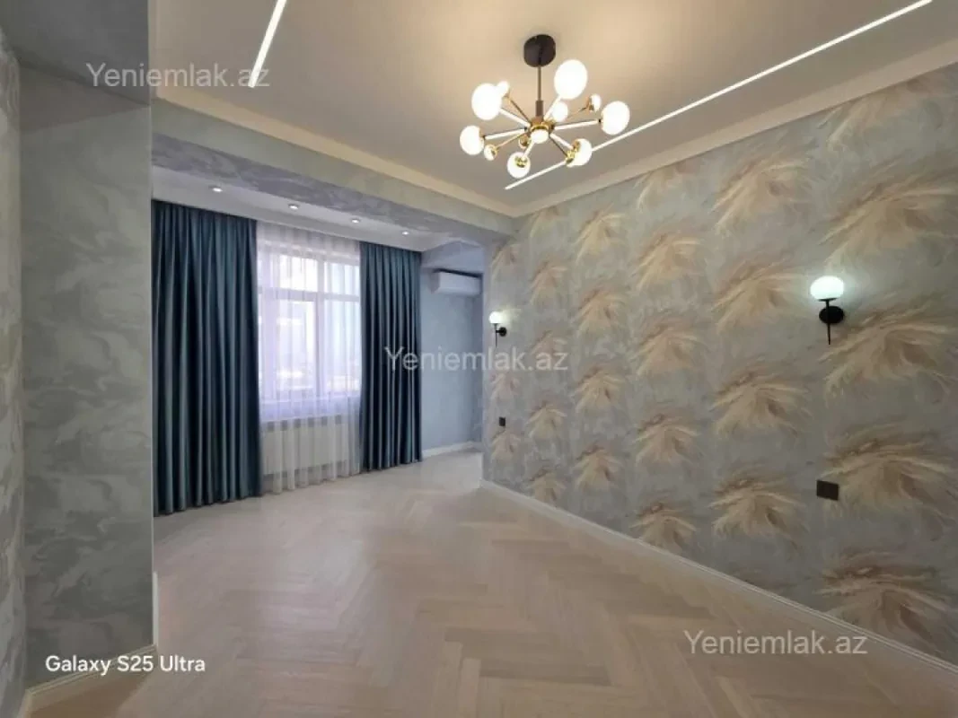 Satılır 4 otaqlı yeni tikili 190 m²