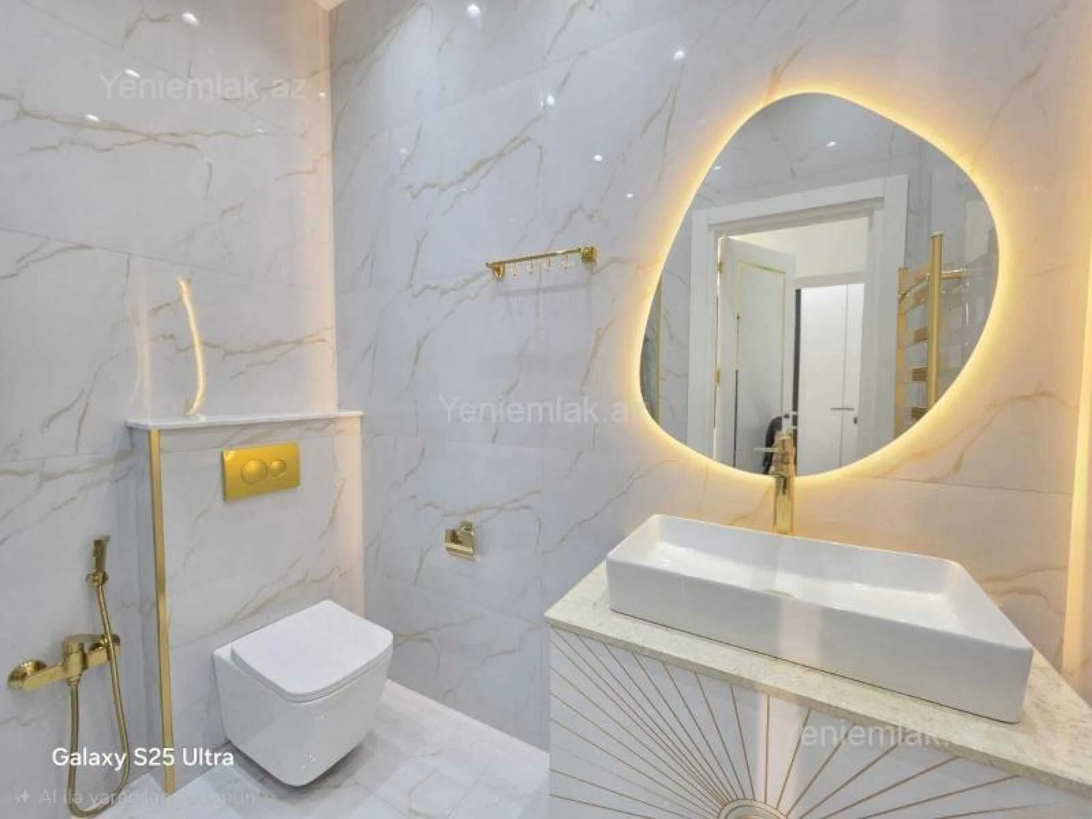 Satılır 4 otaqlı yeni tikili 190 m²