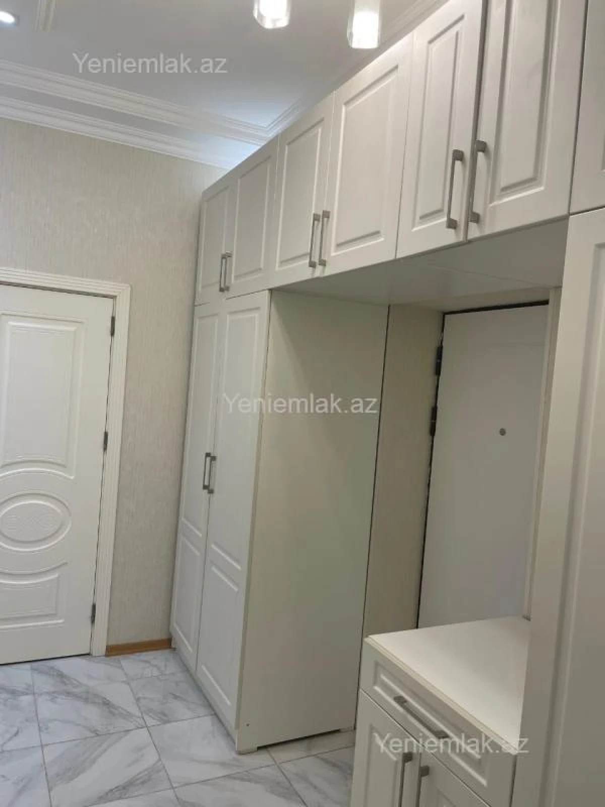 Satılır 3 otaqlı yeni tikili 63 m²