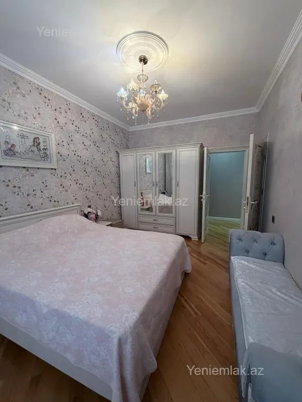 Satılır 6 otaqlı yeni tikili 222 m²