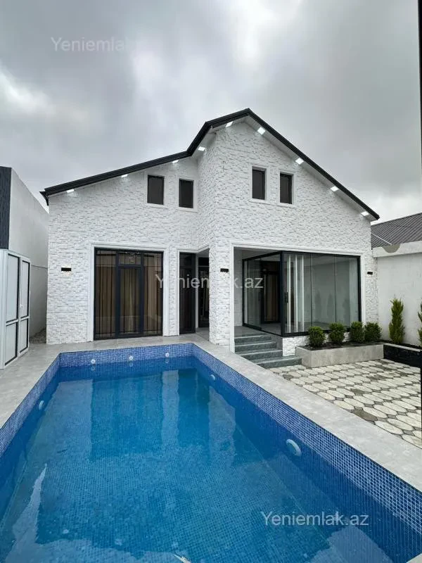 Satılır 4 otaqlı həyət evi 170 m²