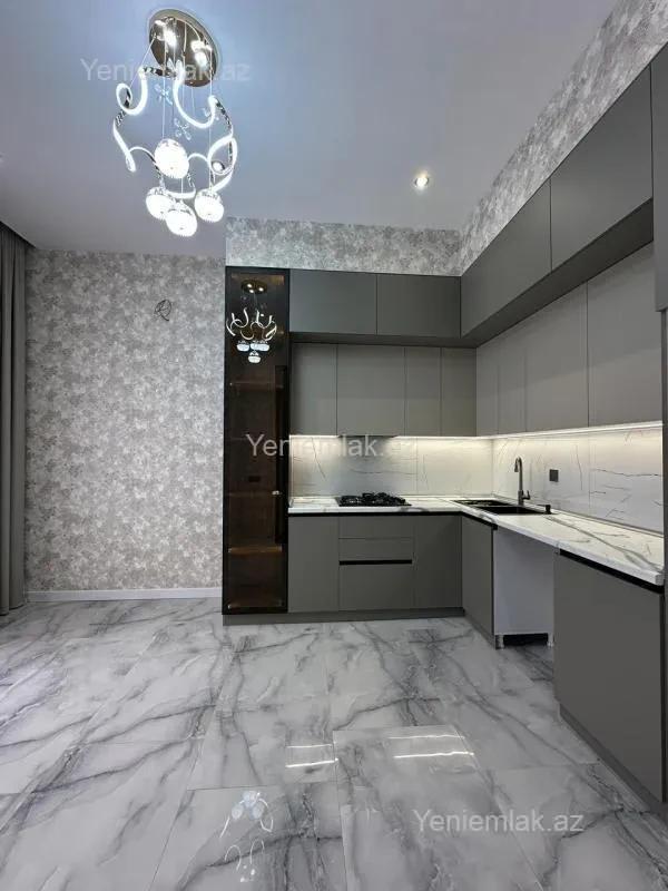 Satılır 4 otaqlı həyət evi 170 m²