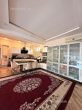 Satılır 7 otaqlı həyət evi 360 m²