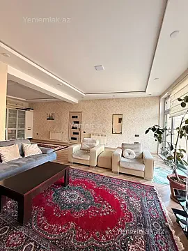 Satılır 7 otaqlı həyət evi 360 m²