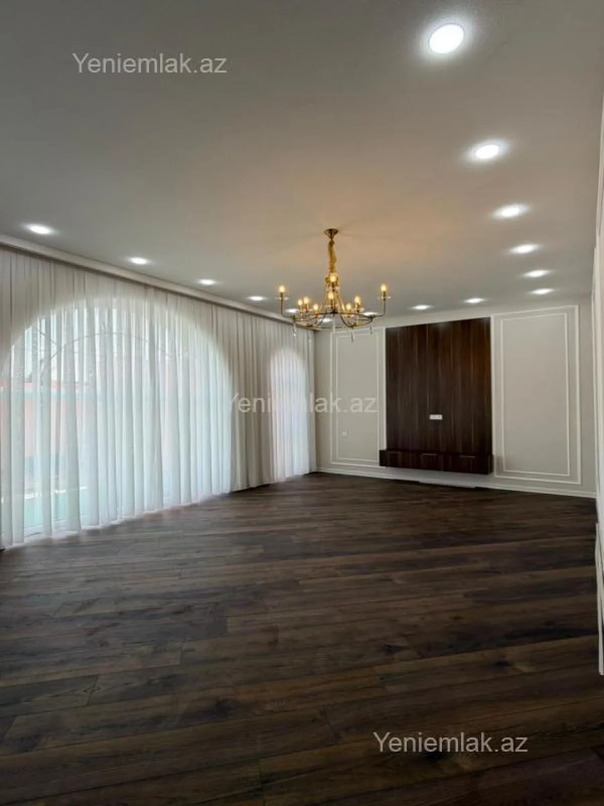 Satılır 4 otaqlı həyət evi 140 m²
