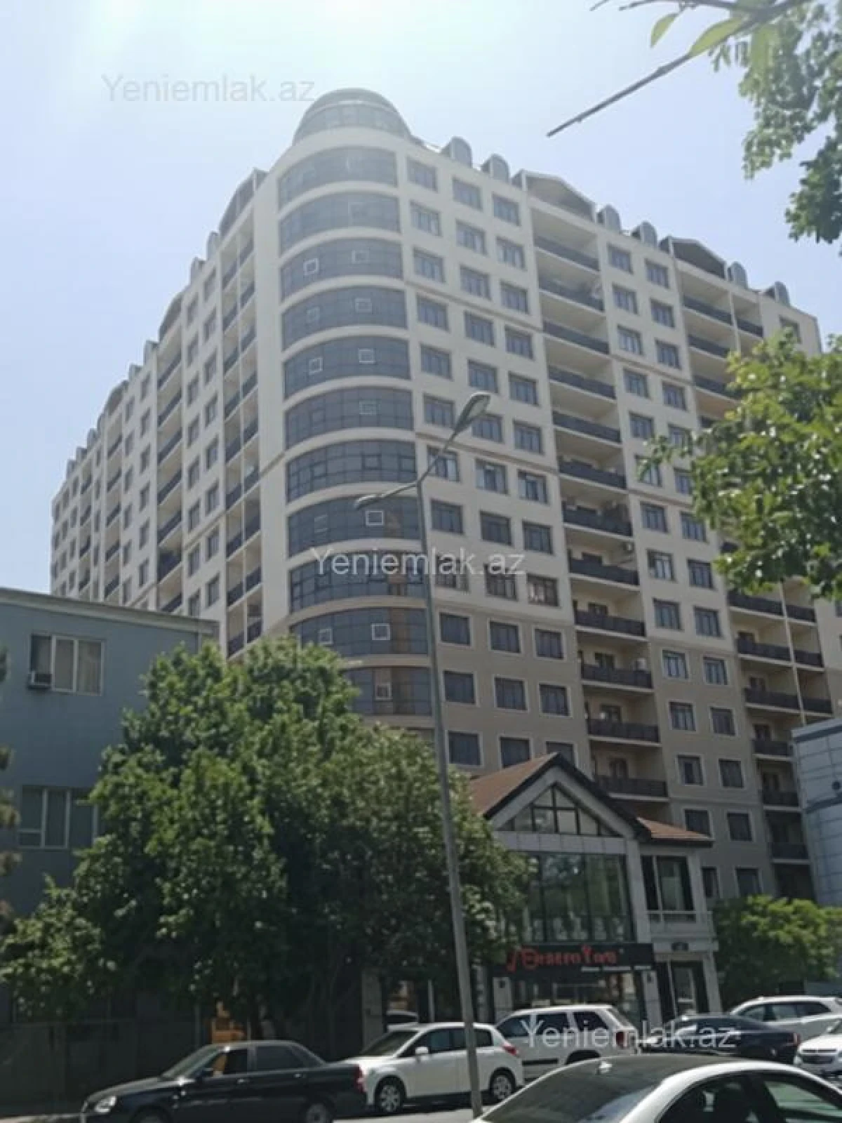 Satılır 2 otaqlı yeni tikili 108 m²