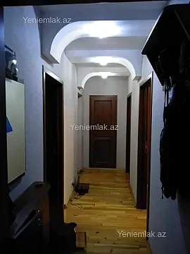 Satılır 3 otaqlı köhnə tikili 90 m² — Bakı, Nizami 3 otaq 90.00 m²