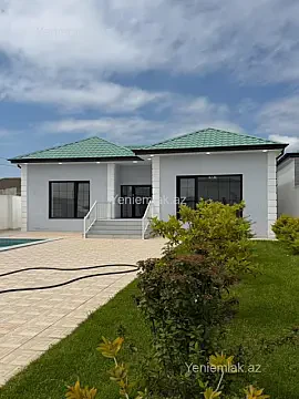 Satılır 4 otaqlı həyət evi 180 m²