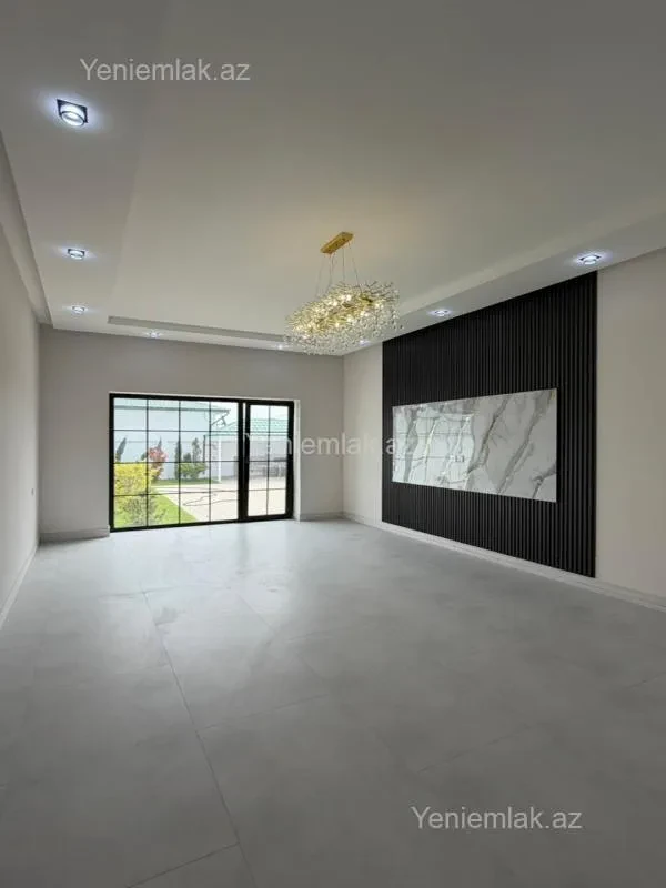 Satılır 4 otaqlı həyət evi 180 m²