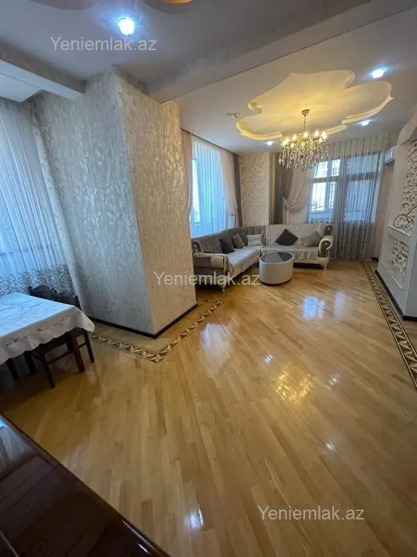 Satılır 4 otaqlı yeni tikili 150 m²