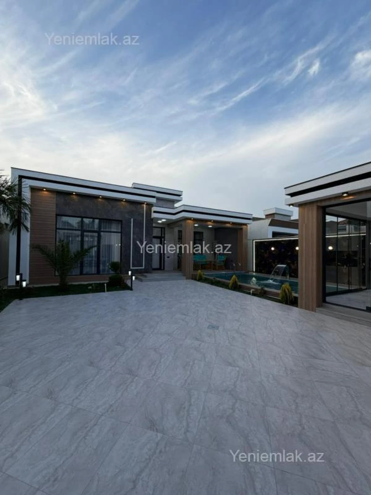 Satılır 4 otaqlı həyət evi 185 m²