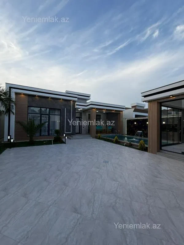 Satılır 4 otaqlı həyət evi 185 m²