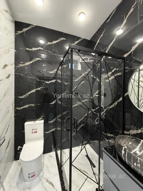 Satılır 4 otaqlı həyət evi 185 m²