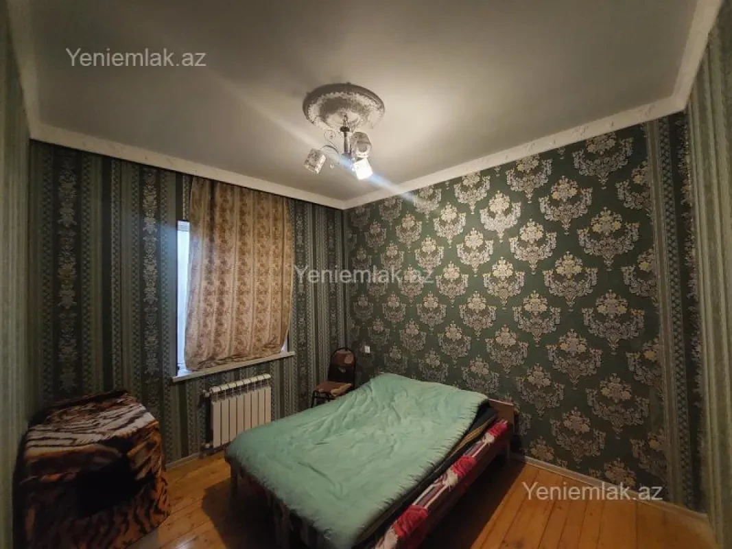 Satılır 3 otaqlı həyət evi 100 m²