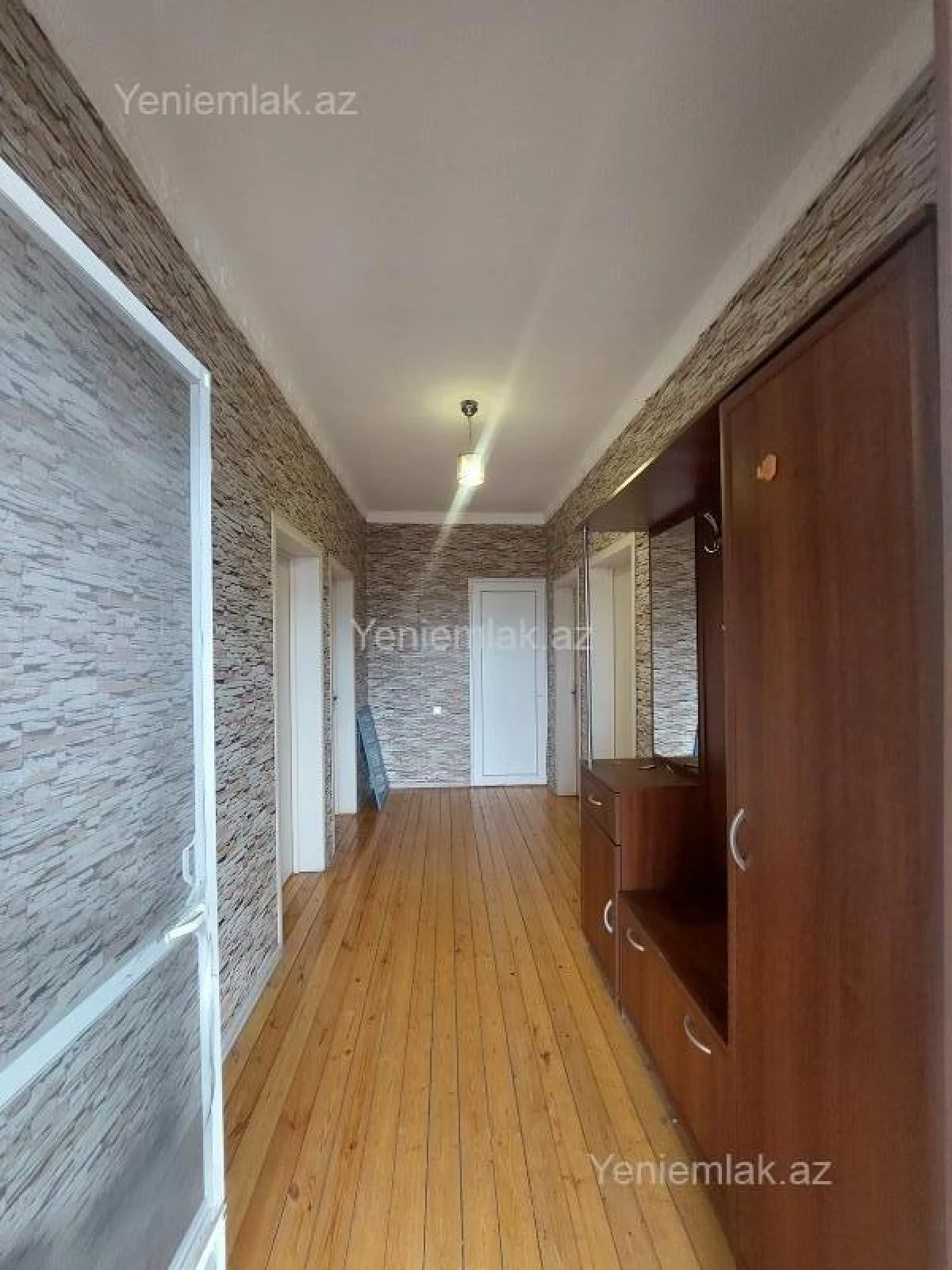 Satılır 3 otaqlı həyət evi 100 m²