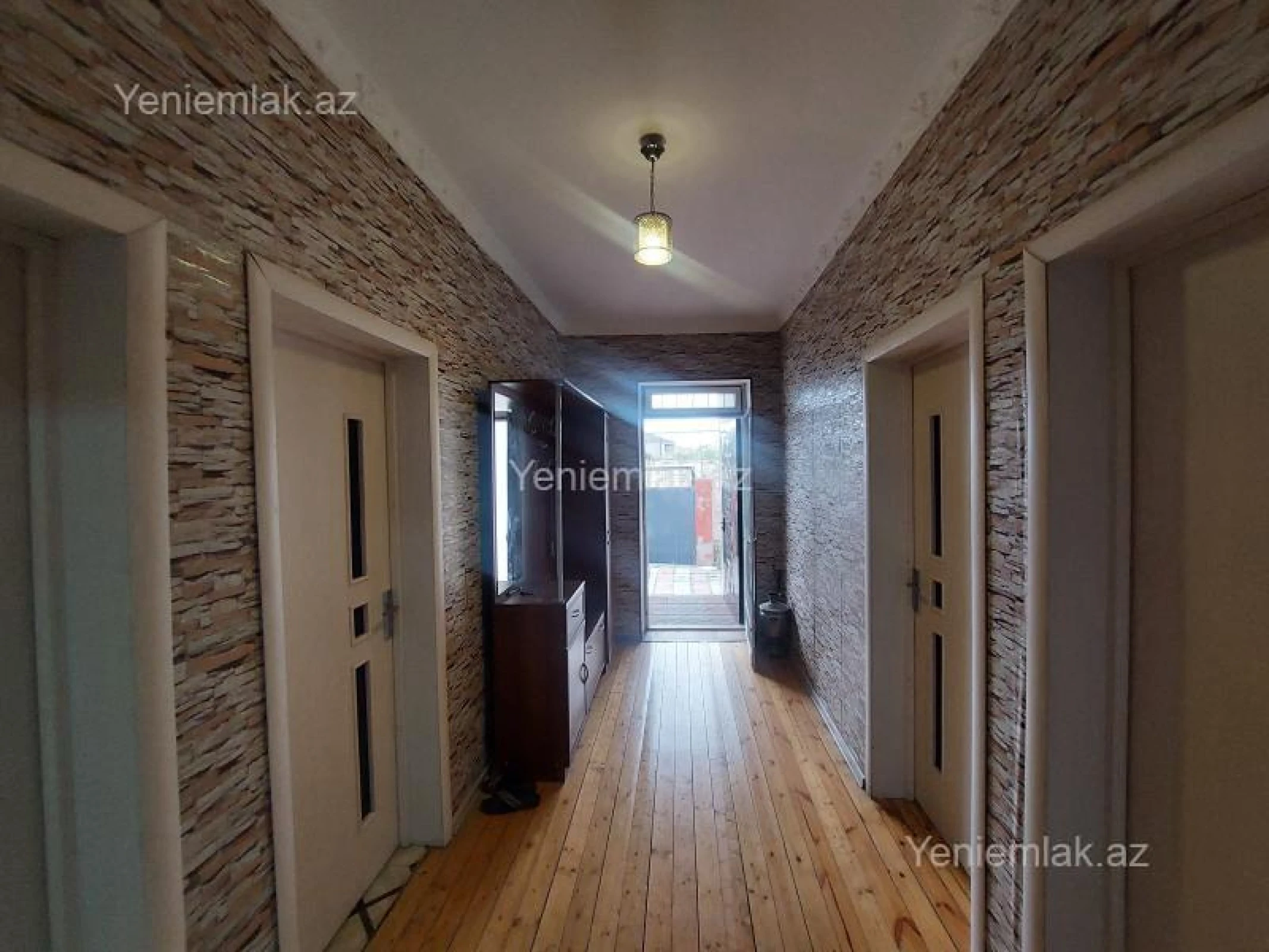 Satılır 3 otaqlı həyət evi 100 m²