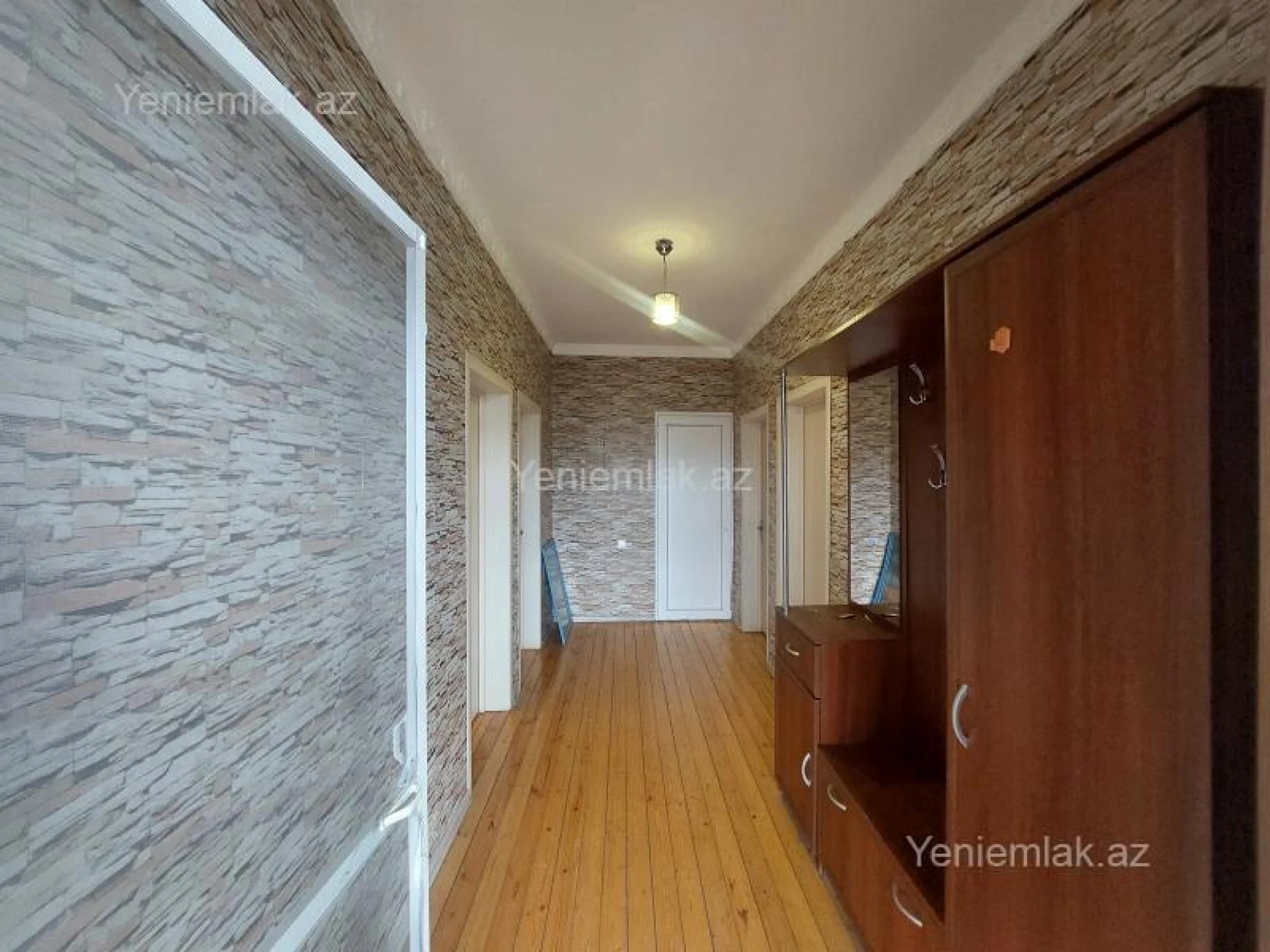 Satılır 3 otaqlı həyət evi 100 m²