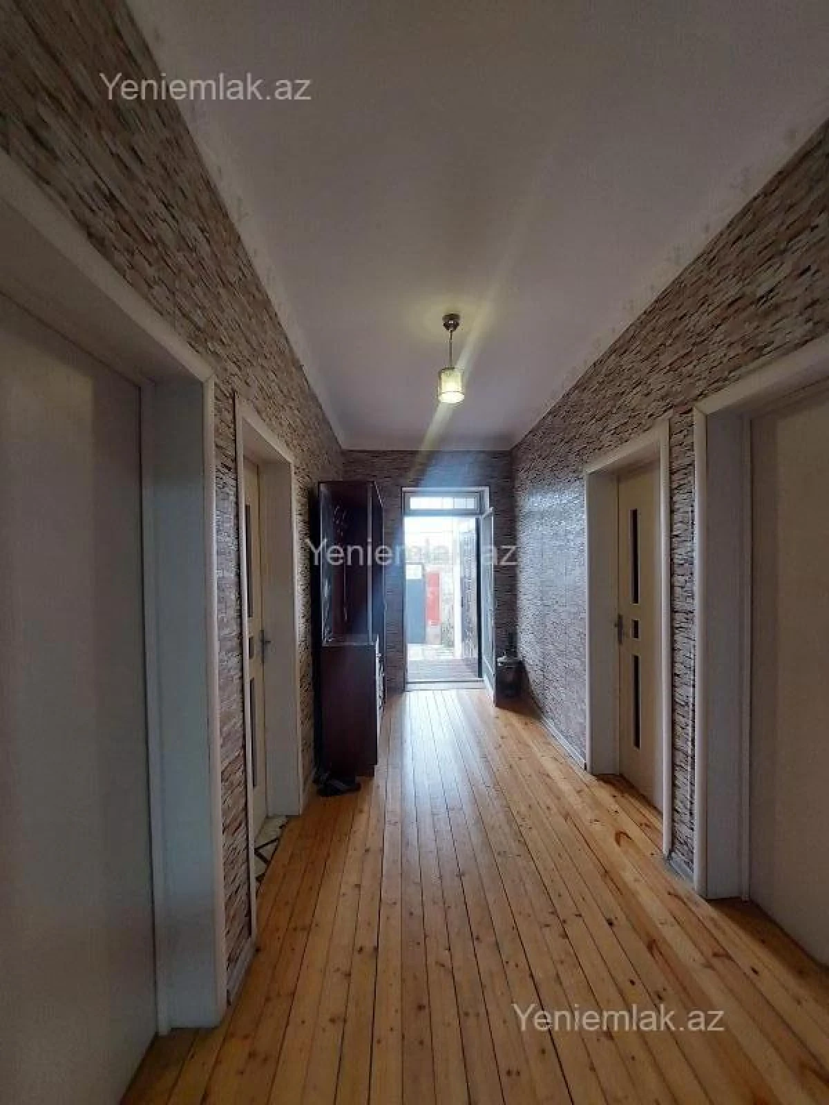 Satılır 3 otaqlı həyət evi 100 m²