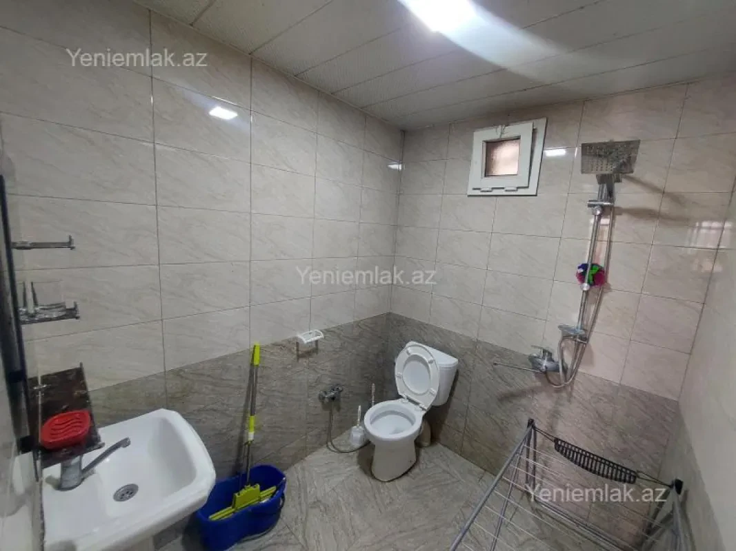 Satılır 3 otaqlı həyət evi 100 m²