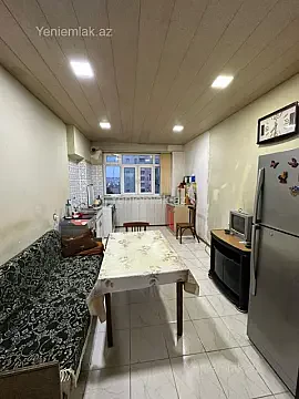 Satılır 3 otaqlı köhnə tikili 85 m² — Bakı, Xətai 3 otaq 85.00 m²